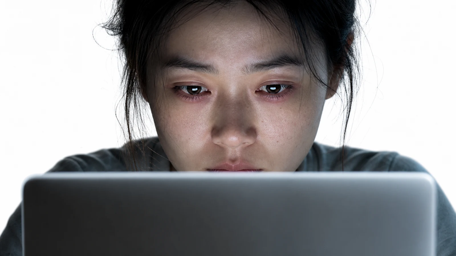 What Happens If You Stare at a Screen All Day? hero image